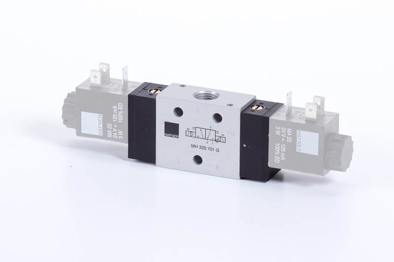 MH 320 701 G